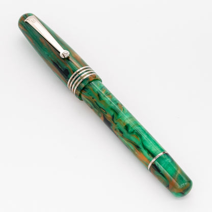 Molteni Modelo 54 Jade Fountain Pen Capped